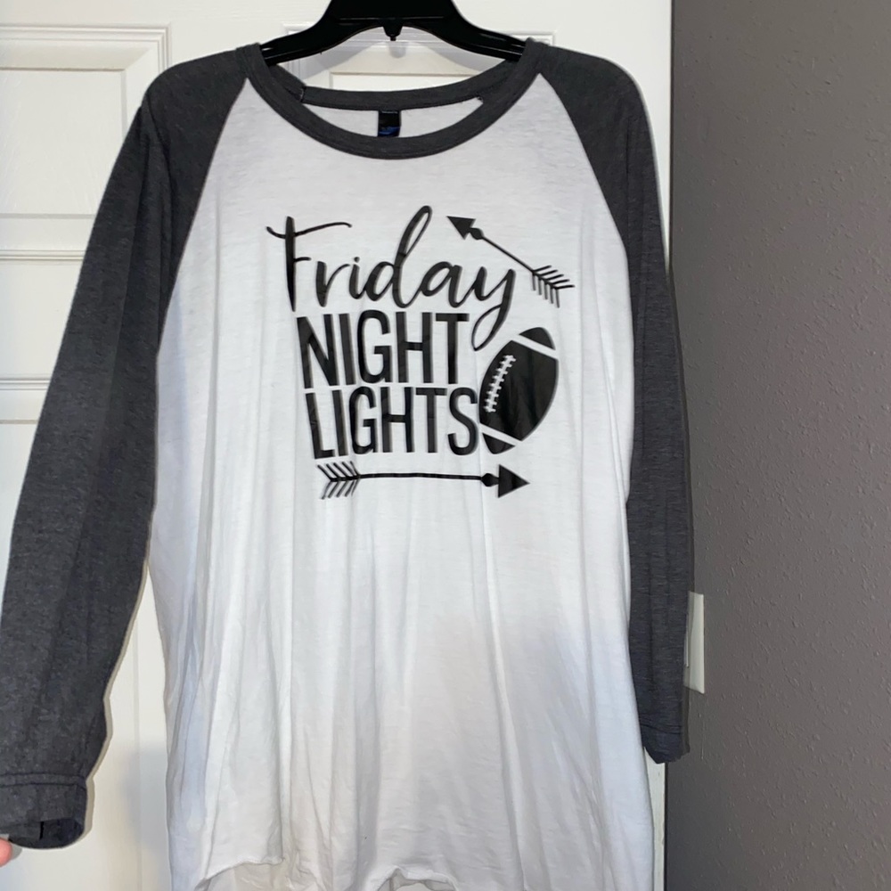 graphic long sleeve tee
